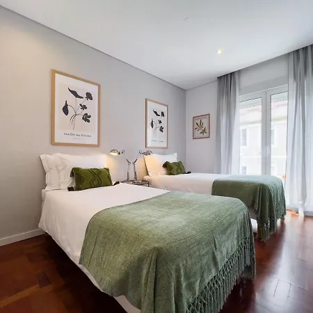 شقة Olaias 2 Andar - Olaias 2 Bed Near Metro 2 *