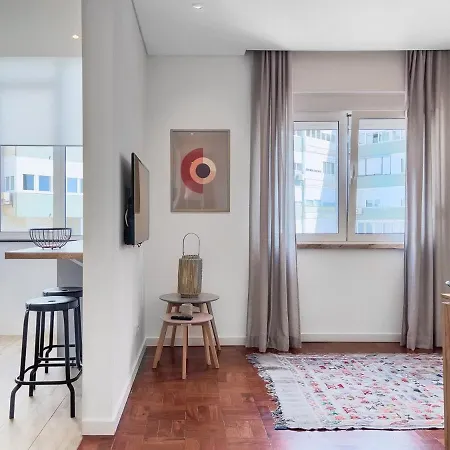 Olaias 2 Andar - Olaias 2 Bed Near Metro 2 Lejlighed Lisboa
